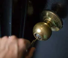 Safe Key Store Kansas City, MO 816-826-3123 - 13-Key-Broke-In-Lock