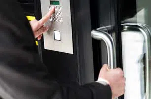 Safe Key Store Kansas City, MO 816-826-3123 - 8-Commercial-Locksmith